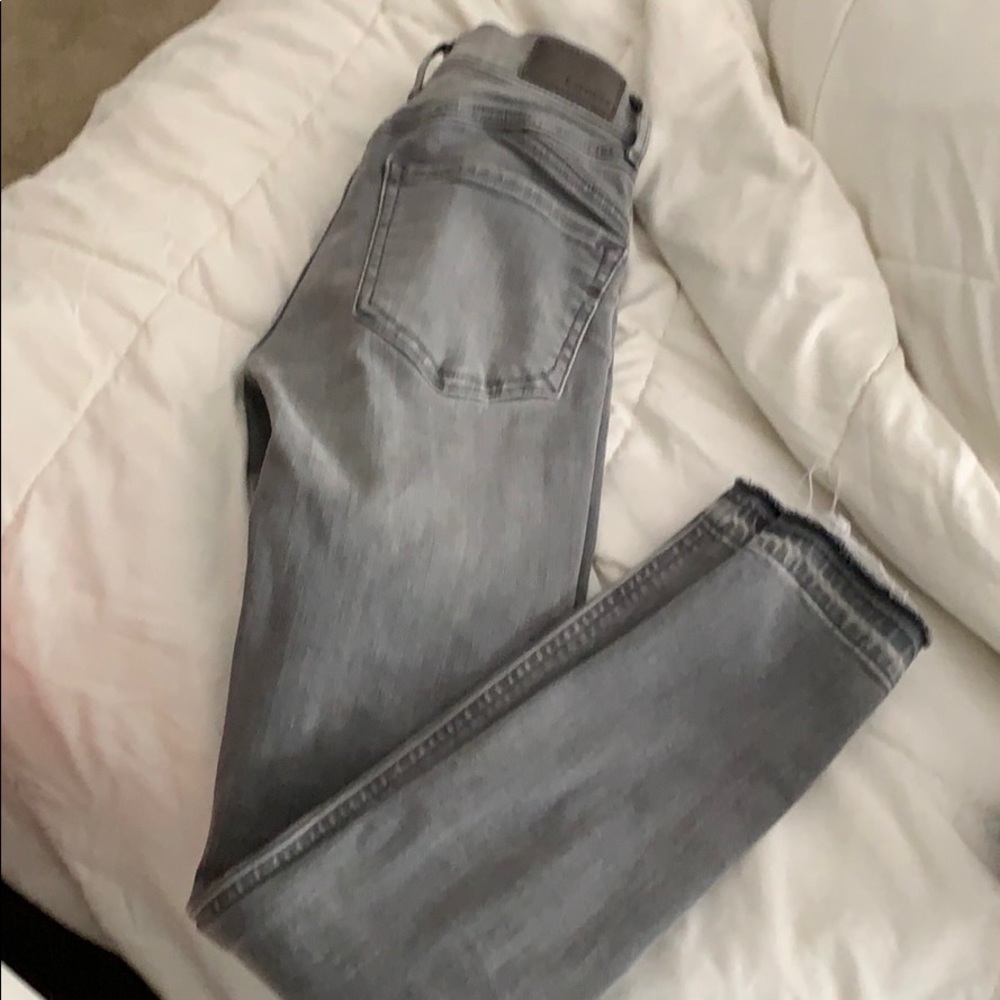 Express Denim Perfect Jeans, frayed, ankle length